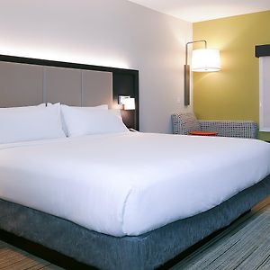 Leisure King Room